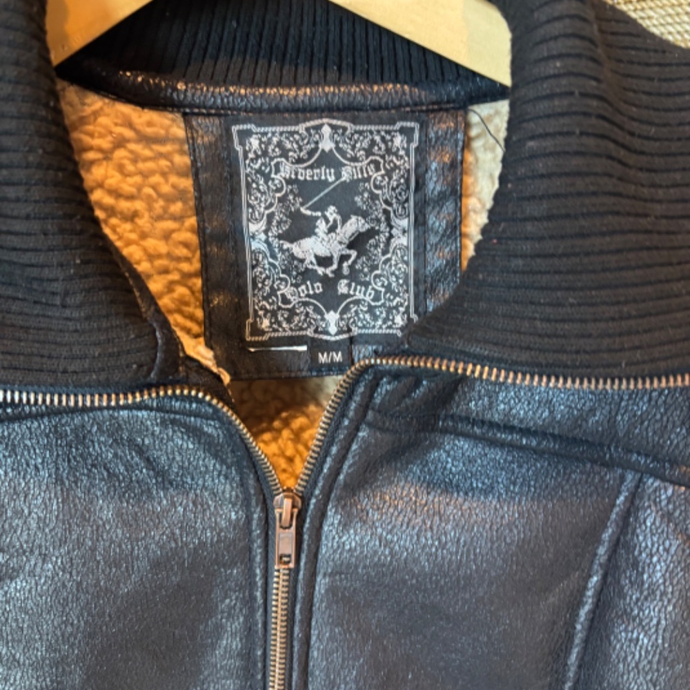 Faux Leather, Super Chic' - Bomber Jacket - Beverly Hill's  Polo Club - Picture 2 of 6